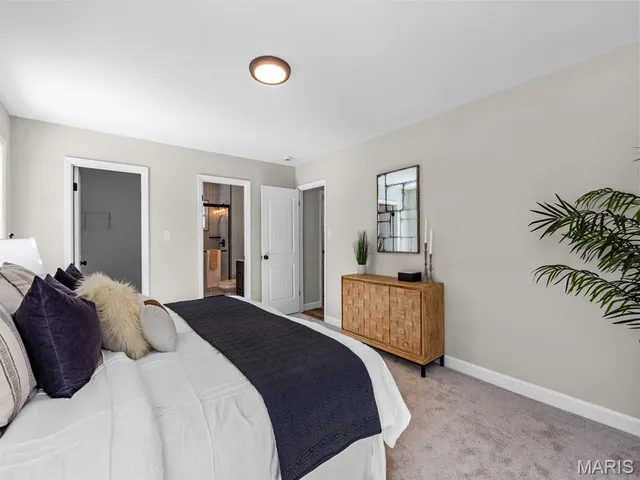 $565,000 | 435 Holly Terrace Court, Ballwin, MO 63011