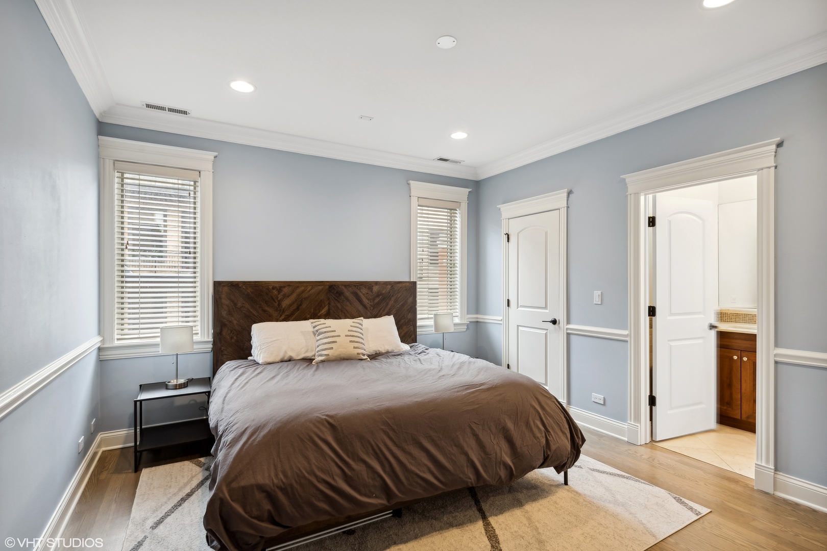 1051 West Monroe Street, Unit 3 Chicago, IL 60607 - Photo 12 of 16 Gallery Image 12