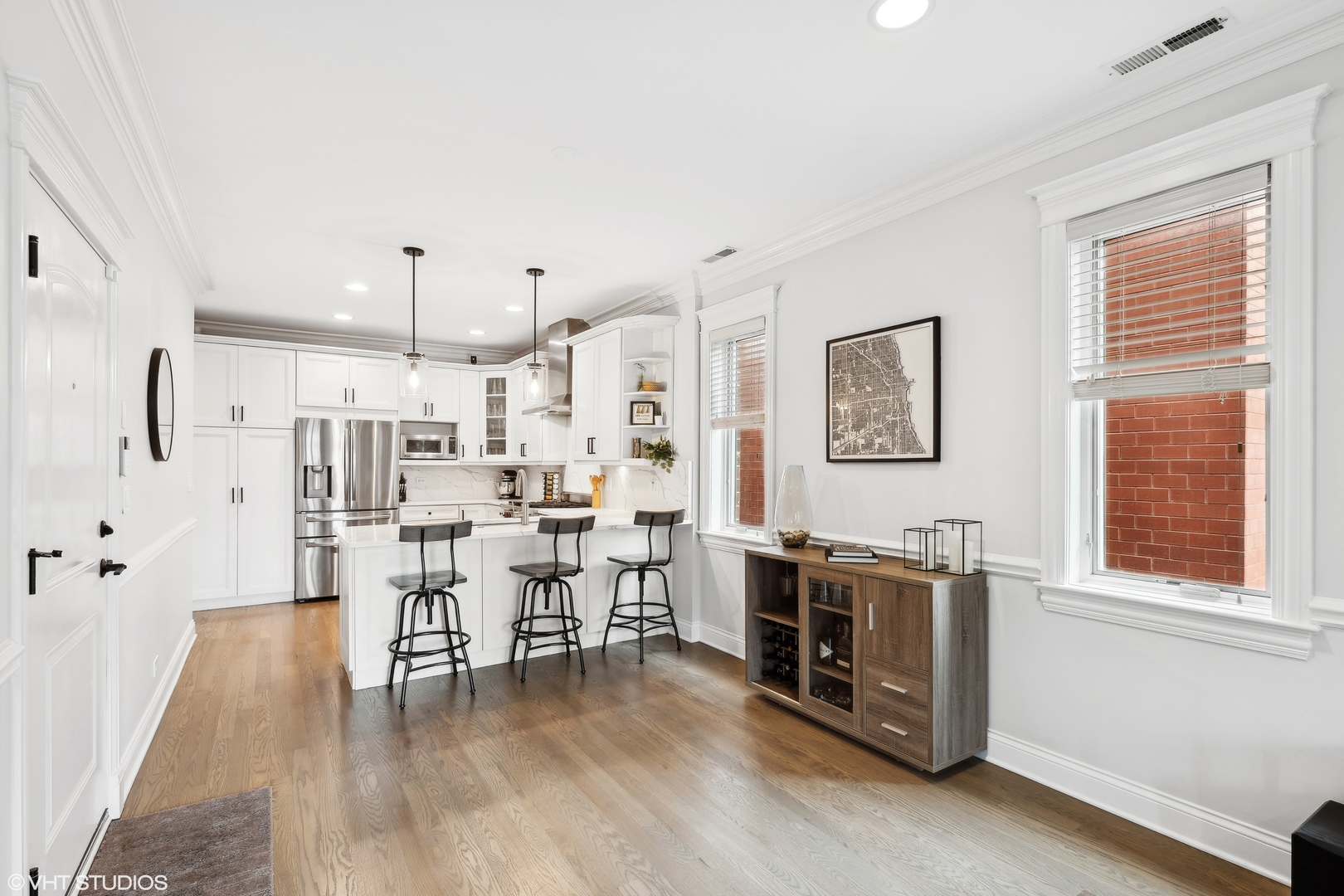 1051 West Monroe Street, Unit 3 Chicago, IL 60607 - Photo 2 of 16 Gallery Image 2