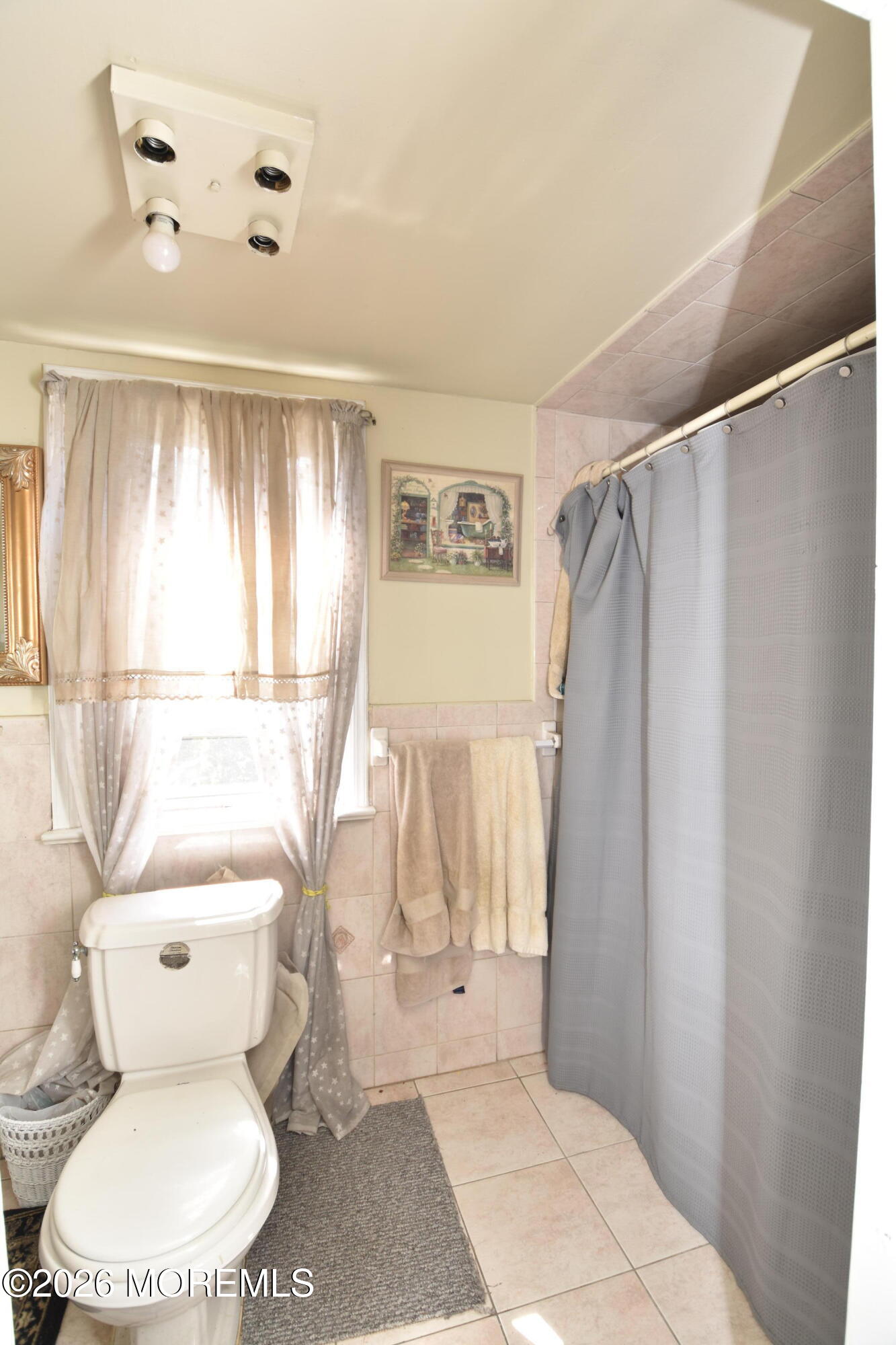 636 Holmdel Road Hazlet, NJ 07730 - Photo 45 of 50 Bathroom 2