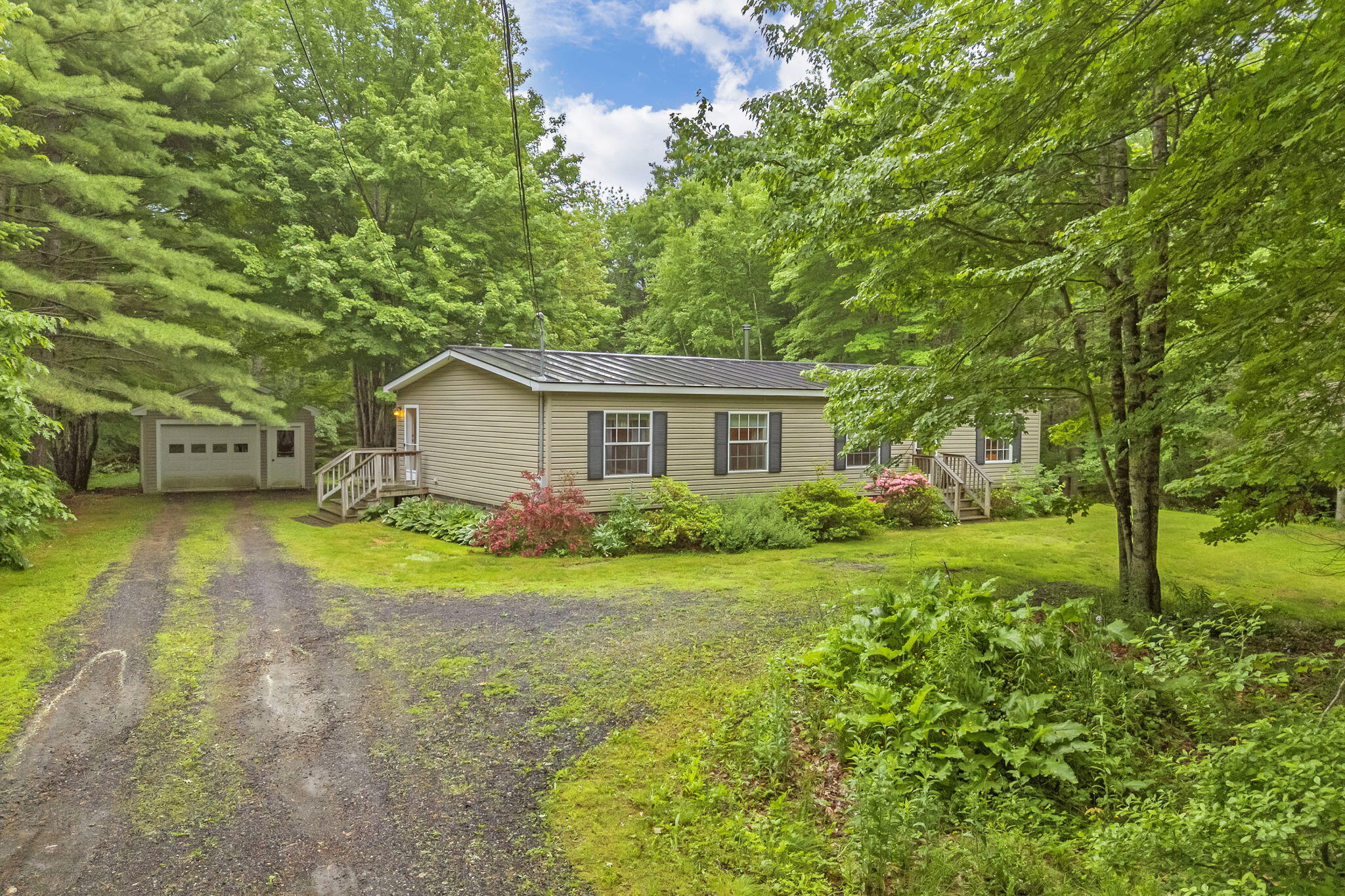135 Ridgewood Drive Warren, ME 04864 - Photo 3 of 60