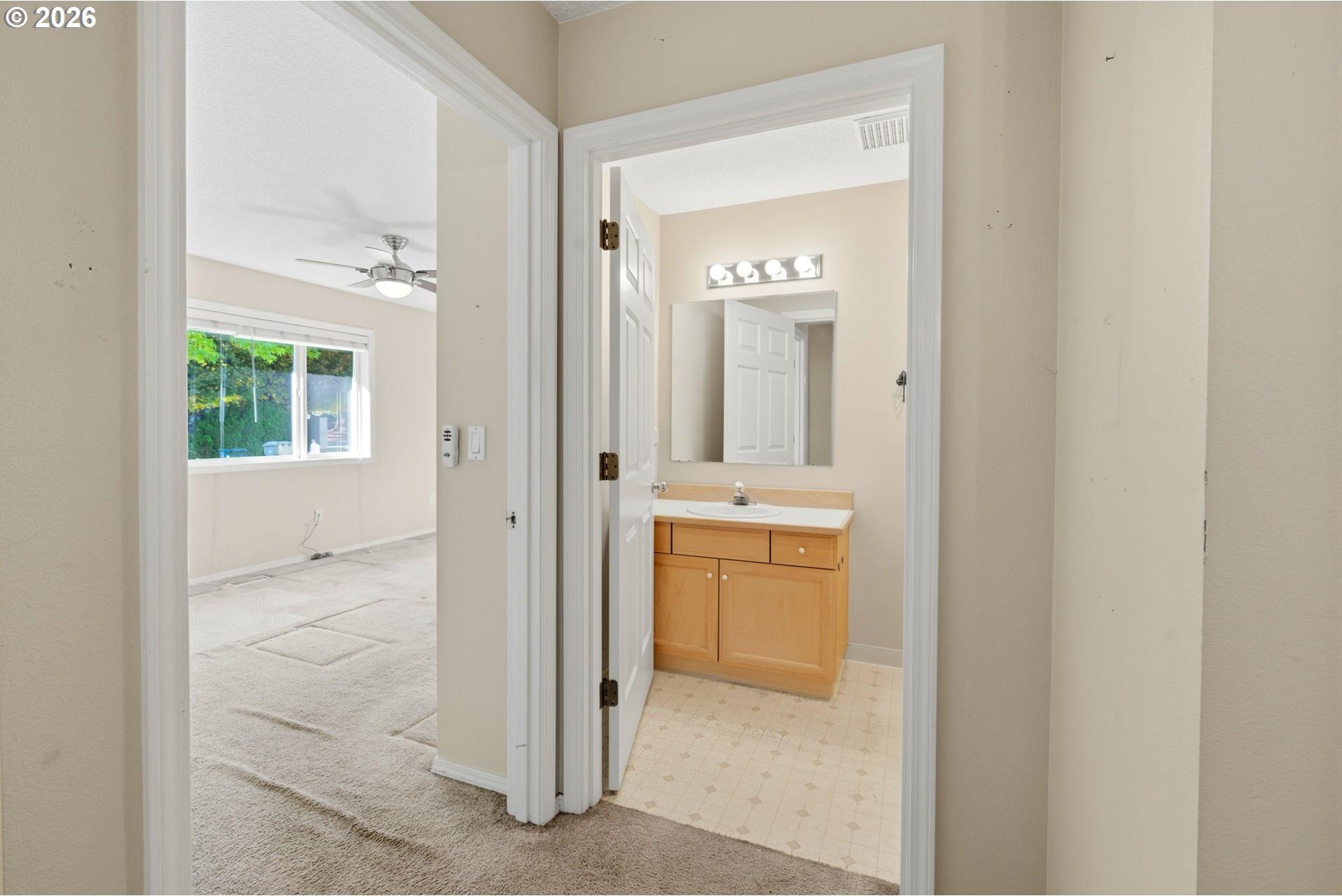 9721 Southwest Tualatin Road Tualatin, OR 97062 - Photo 25 of 33 Gallery Image 25