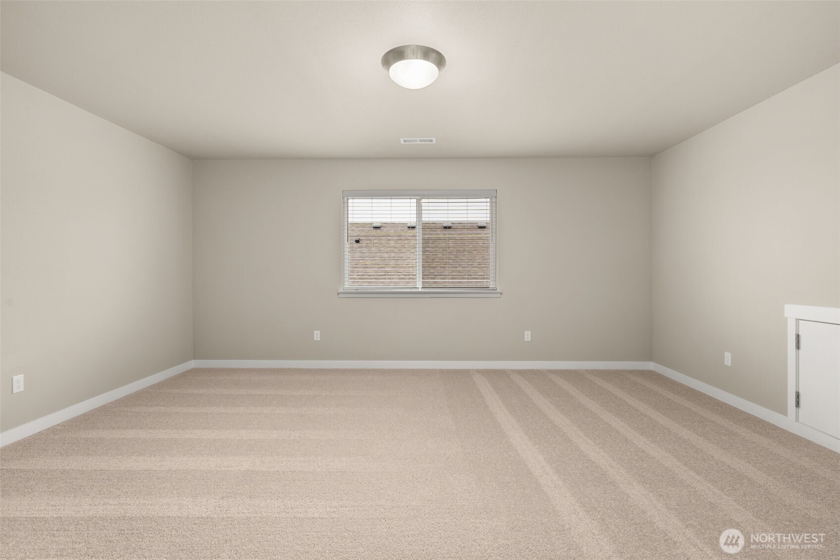 715 Maggee Street Southeast Lacey, WA 98513 - Photo 23 of 36