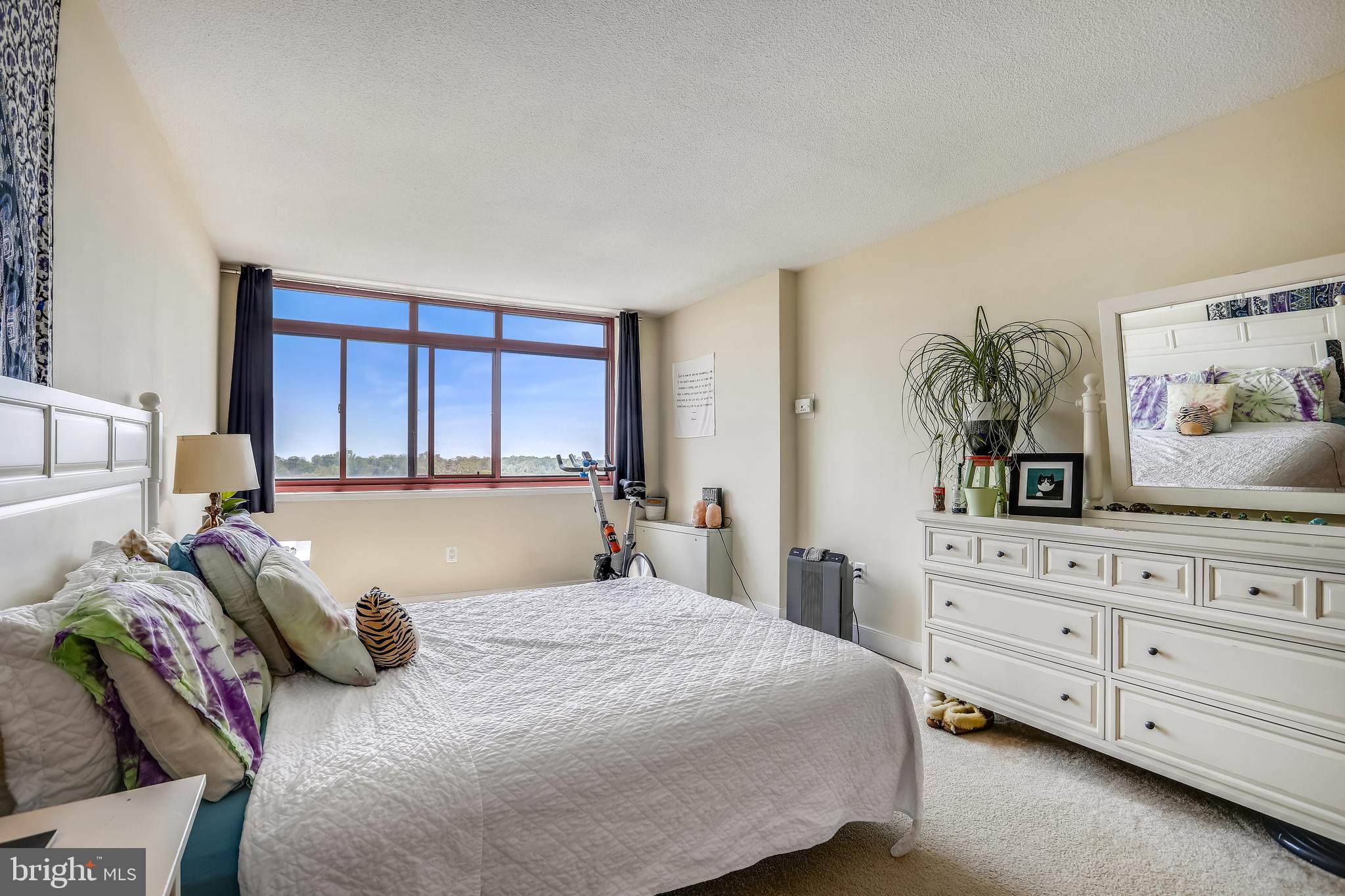 1220 Blair Mill Road, Unit 1001 Silver Spring, MD 20910 - Photo 15 of 34