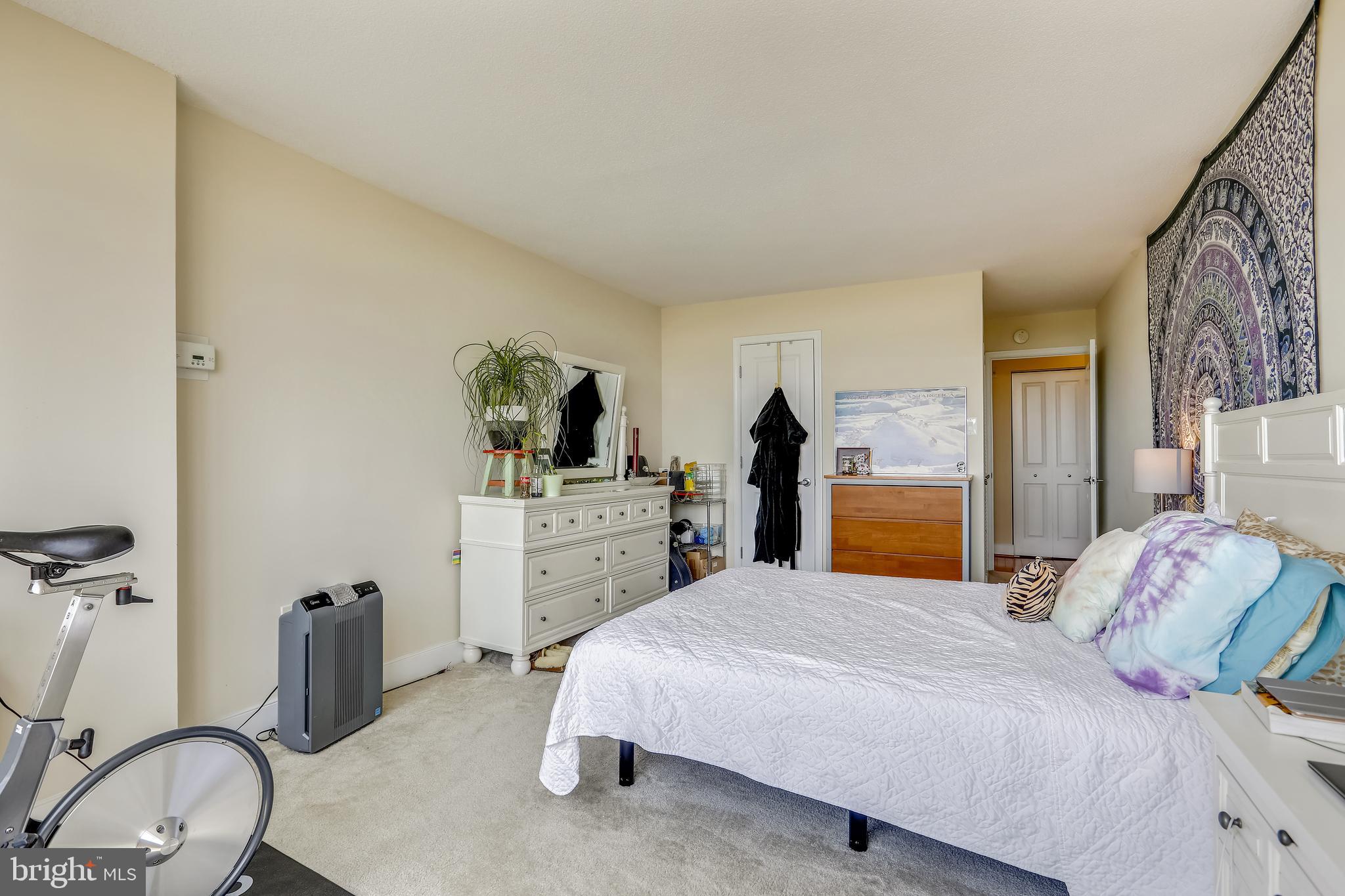 1220 Blair Mill Road, Unit 1001 Silver Spring, MD 20910 - Photo 16 of 34