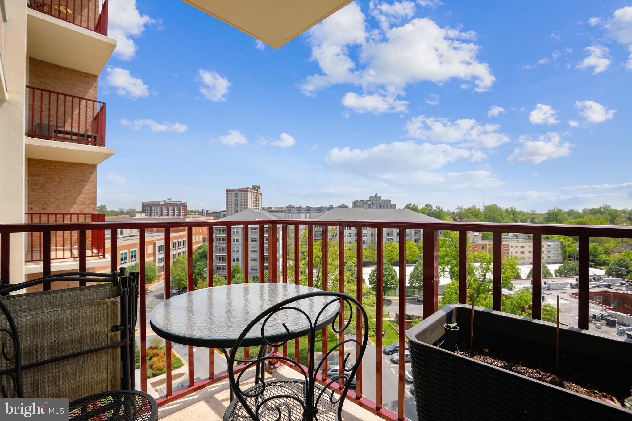 1220 Blair Mill Road, Unit 1001 Silver Spring, MD 20910 - Photo 19 of 34