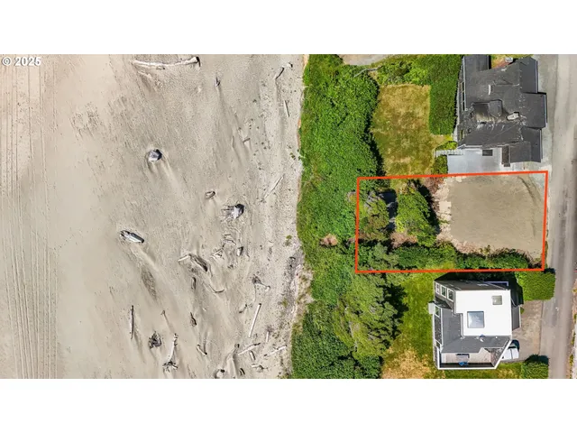 $1,999,000 | Ocean Avenue, Cannon Beach, OR 97110