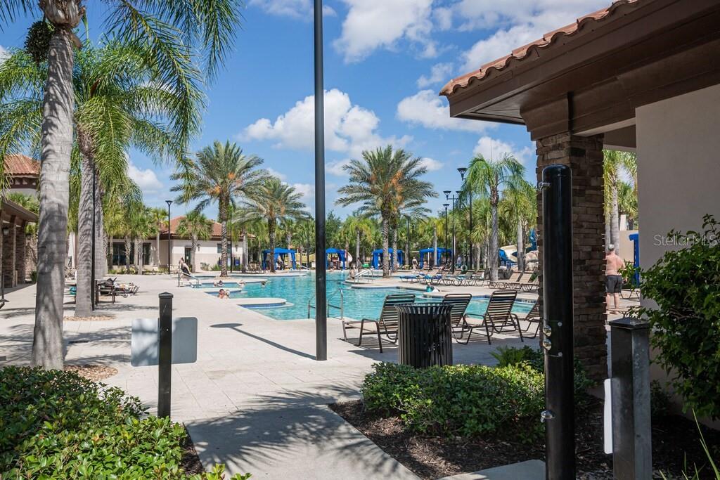 7683 Oakmoss Loop Davenport, FL 33837 - Photo 9 of 64