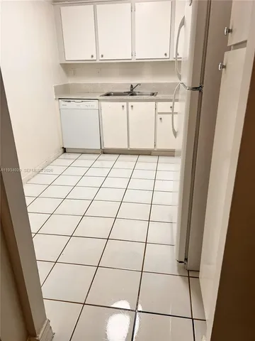 $2,450 | 700 Northwest 214th Street, Unit 219, Miami Gardens, FL 33169