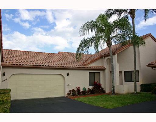 23267 Water Circle, Unit 1 Boca Raton, FL 33486 - Photo 1 of 16 Primary Photo
