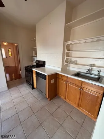 $2,500 | 252 Highwood Avenue, Ridgewood, NJ 07450