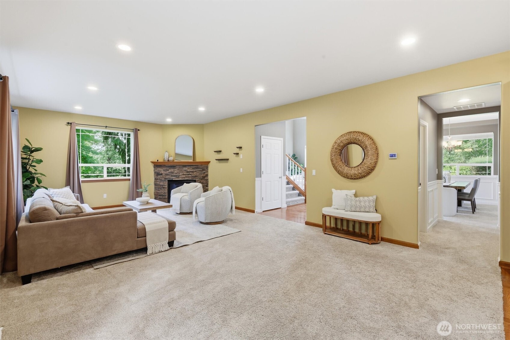 4202 Silvana Terrace Road Stanwood, WA 98292 - Photo 18 of 40 a living room with furniture