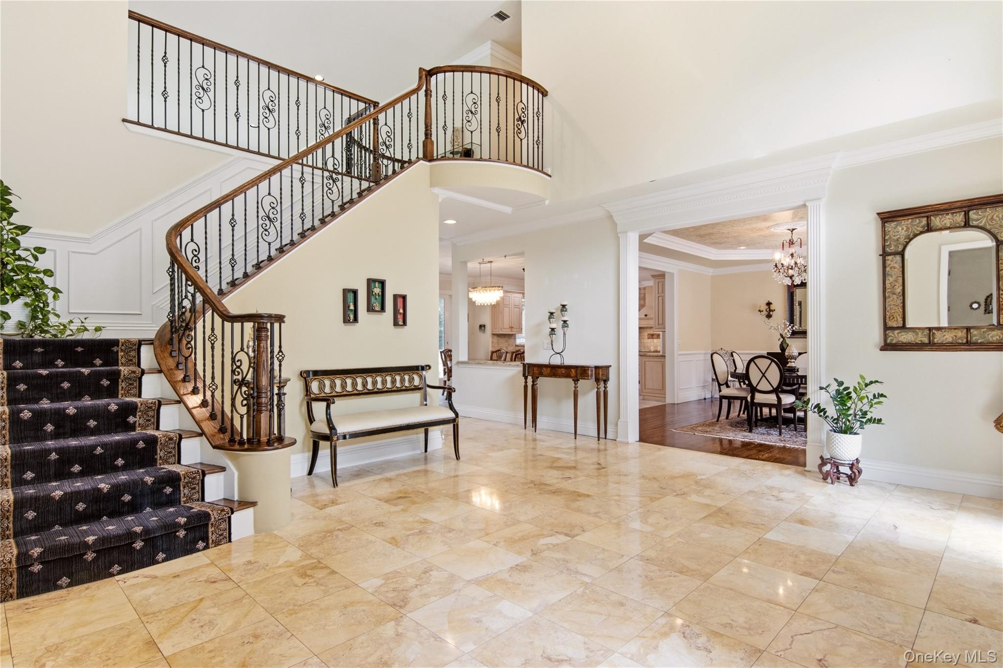 3 White Birch Road Syosset, NY 11791 - Photo 4 of 33 Gallery Image 4