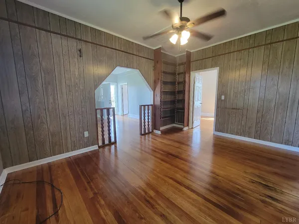 $185,900 | 408 Franklin Boulevard, Gretna, VA 24557