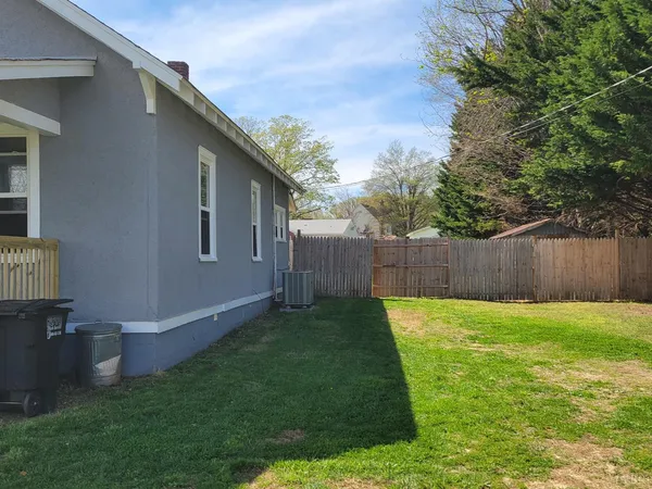 $185,900 | 408 Franklin Boulevard, Gretna, VA 24557