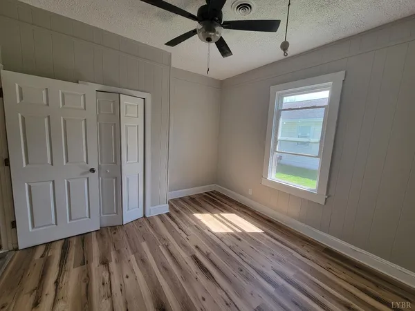 $185,900 | 408 Franklin Boulevard, Gretna, VA 24557