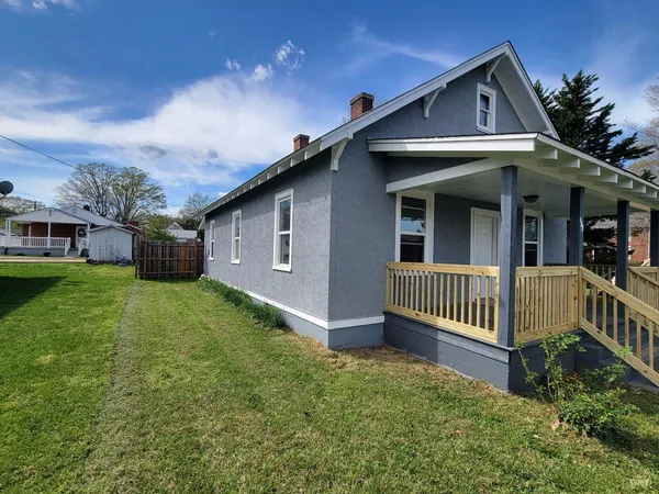 $185,900 | 408 Franklin Boulevard, Gretna, VA 24557