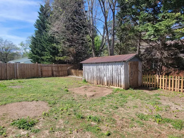 $185,900 | 408 Franklin Boulevard, Gretna, VA 24557