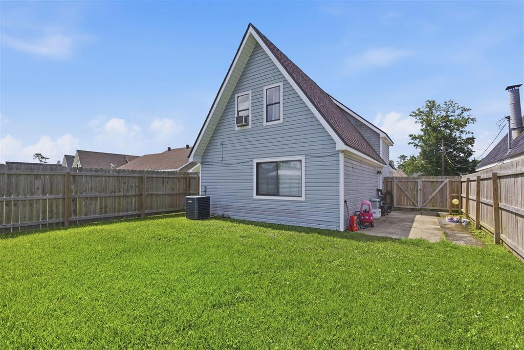 2107 Division Road Sulphur, LA 70663 - Photo 11 of 13