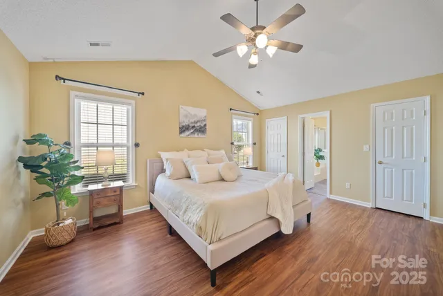 $425,000 | 291 Farm Valley Road, Fletcher, NC 28732