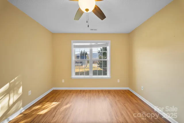 $425,000 | 291 Farm Valley Road, Fletcher, NC 28732