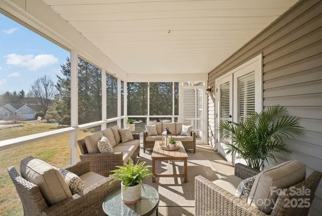 $425,000 | 291 Farm Valley Road, Fletcher, NC 28732