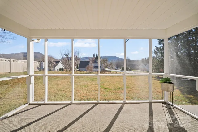 $425,000 | 291 Farm Valley Road, Fletcher, NC 28732