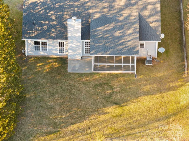 $425,000 | 291 Farm Valley Road, Fletcher, NC 28732