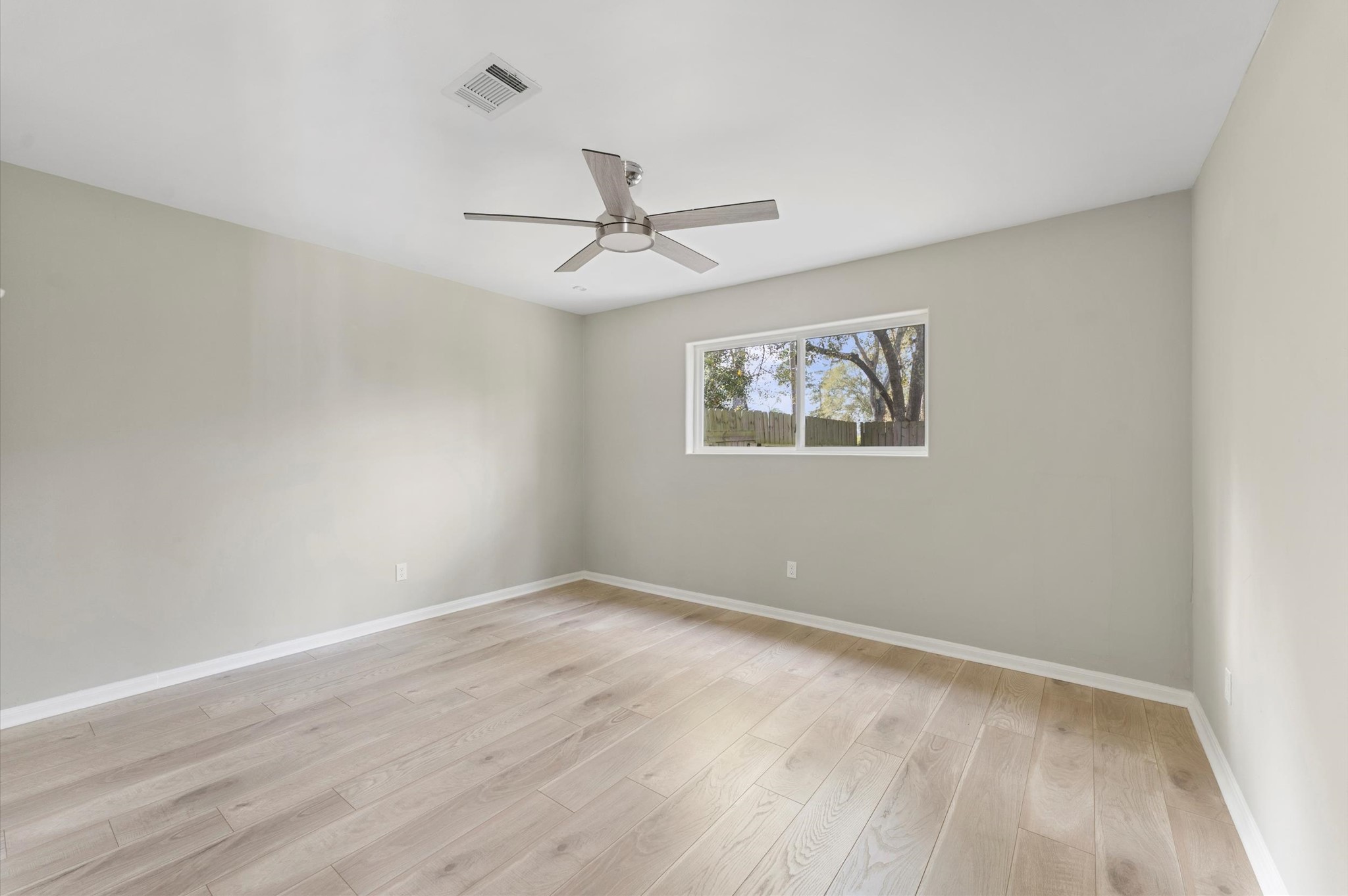 6402 Fawnwood Drive Spring, TX 77389 - Photo 20 of 50 Bedroom 3