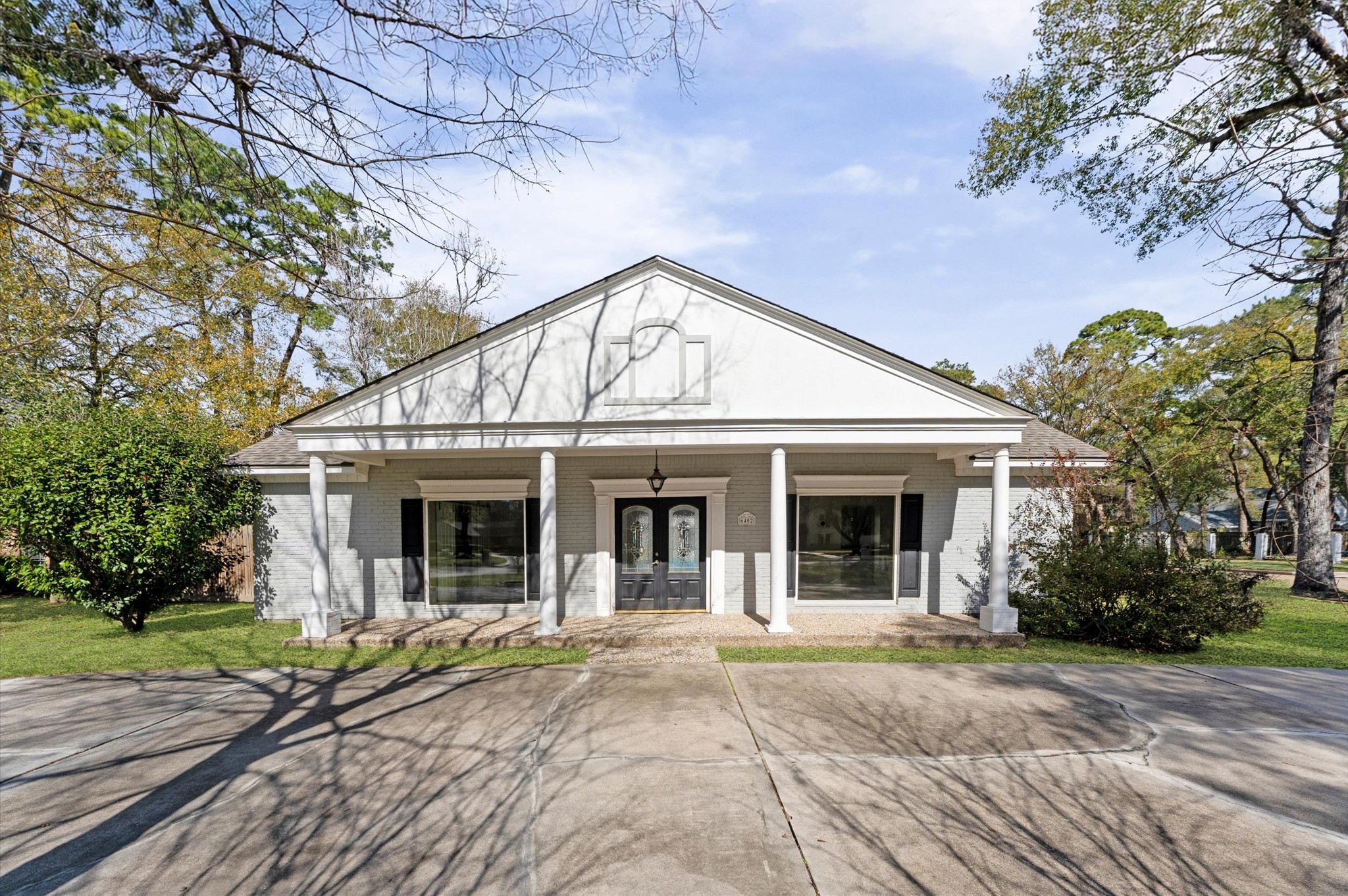 6402 Fawnwood Drive Spring, TX 77389 - Photo 2 of 50 Great front porch