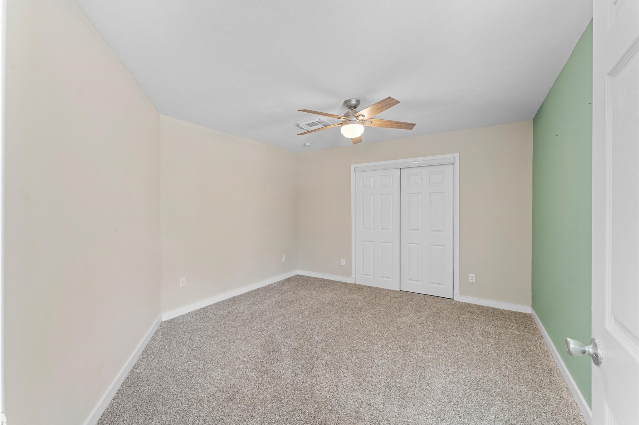 6402 Fawnwood Drive Spring, TX 77389 - Photo 43 of 50 Primary bedroom for apartment upstairs