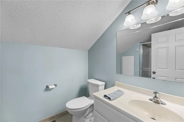 $635,000 | 7725 Woodland Drive, Shawnee, KS 66218