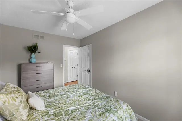 $635,000 | 7725 Woodland Drive, Shawnee, KS 66218