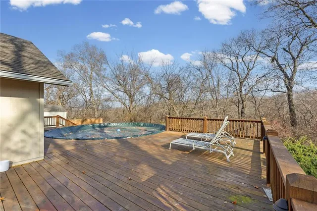 $635,000 | 7725 Woodland Drive, Shawnee, KS 66218