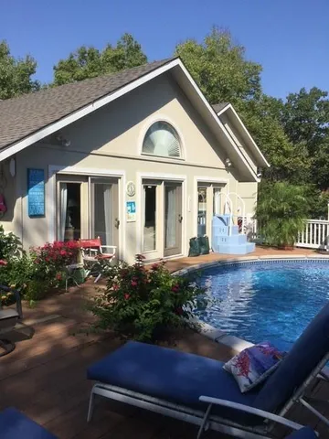 $635,000 | 7725 Woodland Drive, Shawnee, KS 66218