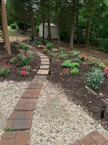 $635,000 | 7725 Woodland Drive, Shawnee, KS 66218