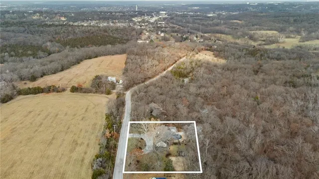 $635,000 | 7725 Woodland Drive, Shawnee, KS 66218