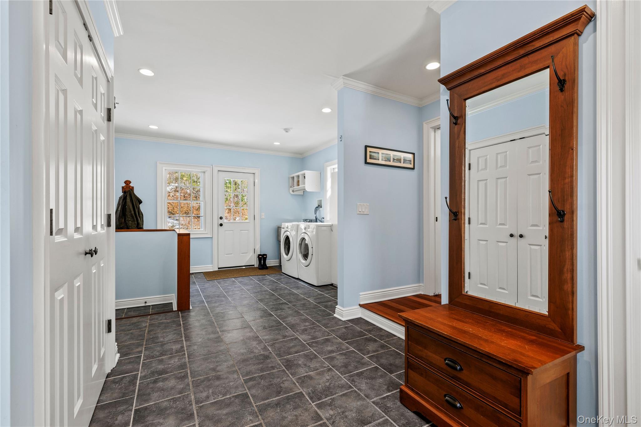 69 Brevoort Lane Rye, NY 10580 - Photo 15 of 36