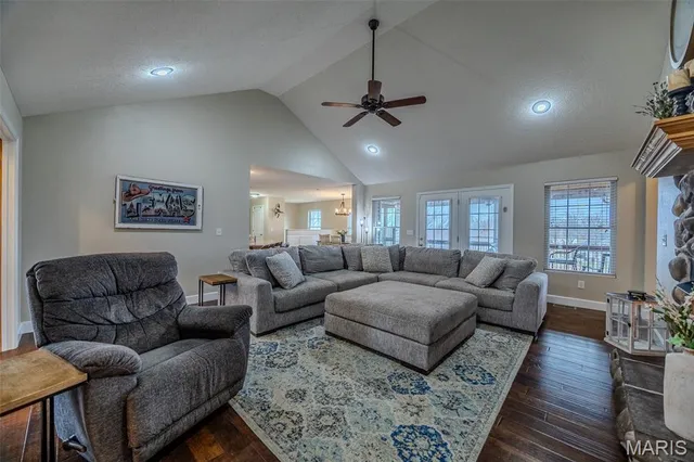 $459,900 | 22766 Rumor Drive, Waynesville, MO 65583