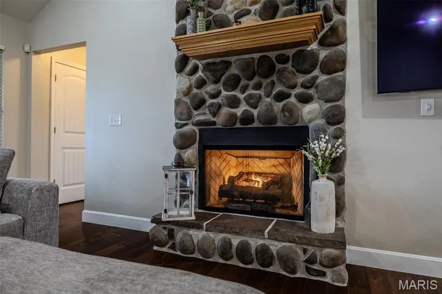 $459,900 | 22766 Rumor Drive, Waynesville, MO 65583