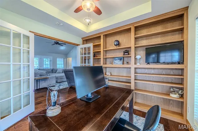 $459,900 | 22766 Rumor Drive, Waynesville, MO 65583