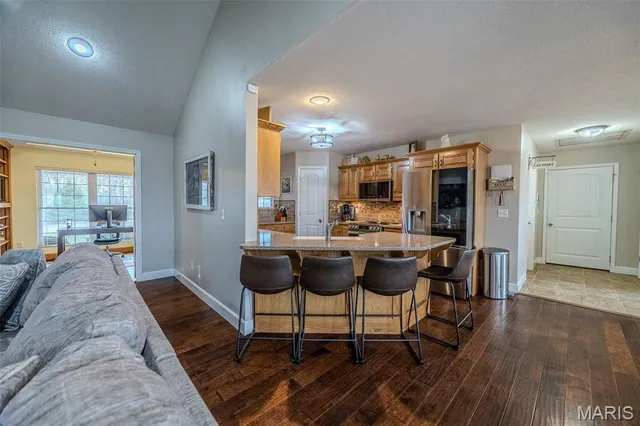 $459,900 | 22766 Rumor Drive, Waynesville, MO 65583