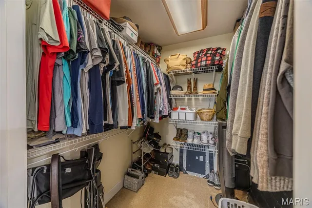 $459,900 | 22766 Rumor Drive, Waynesville, MO 65583