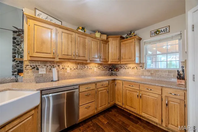 $459,900 | 22766 Rumor Drive, Waynesville, MO 65583