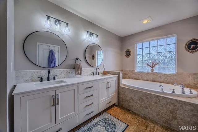 $459,900 | 22766 Rumor Drive, Waynesville, MO 65583