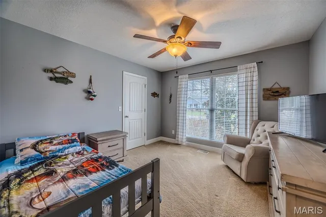 $459,900 | 22766 Rumor Drive, Waynesville, MO 65583