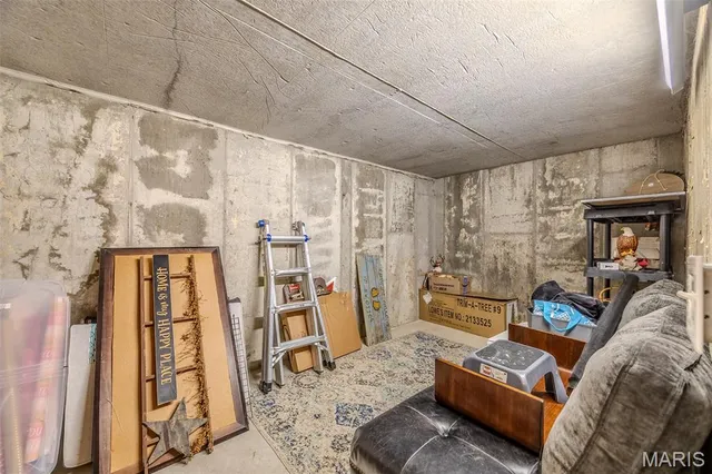 $459,900 | 22766 Rumor Drive, Waynesville, MO 65583