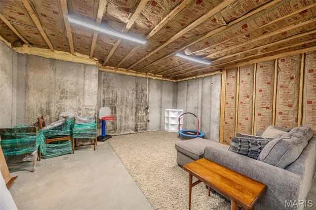 $459,900 | 22766 Rumor Drive, Waynesville, MO 65583