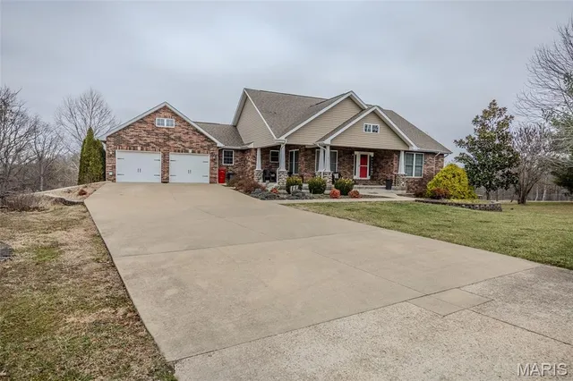 $459,900 | 22766 Rumor Drive, Waynesville, MO 65583