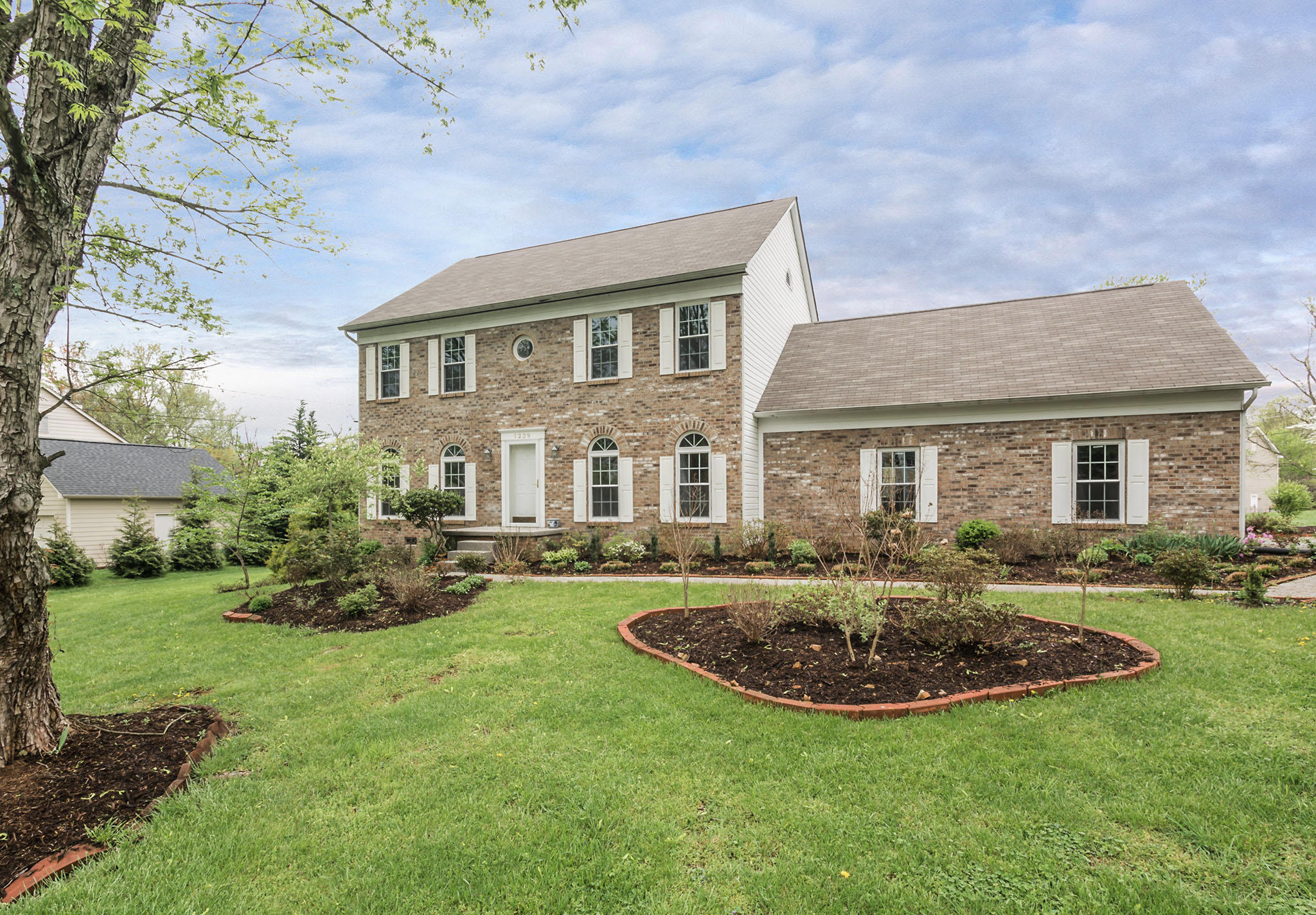 1239 Chelsea Road Knoxville, TN 37922 - Photo 1 of 21 1239_Chealsea_101